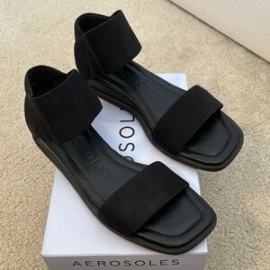 Aerosoles Women's Black Bente Sandals sz 8